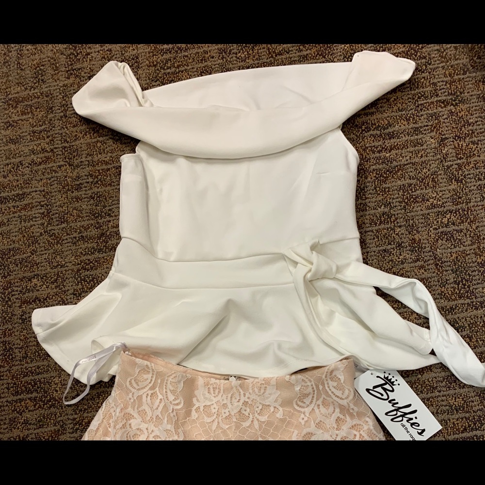 NWT Buffy’s top and shorts set